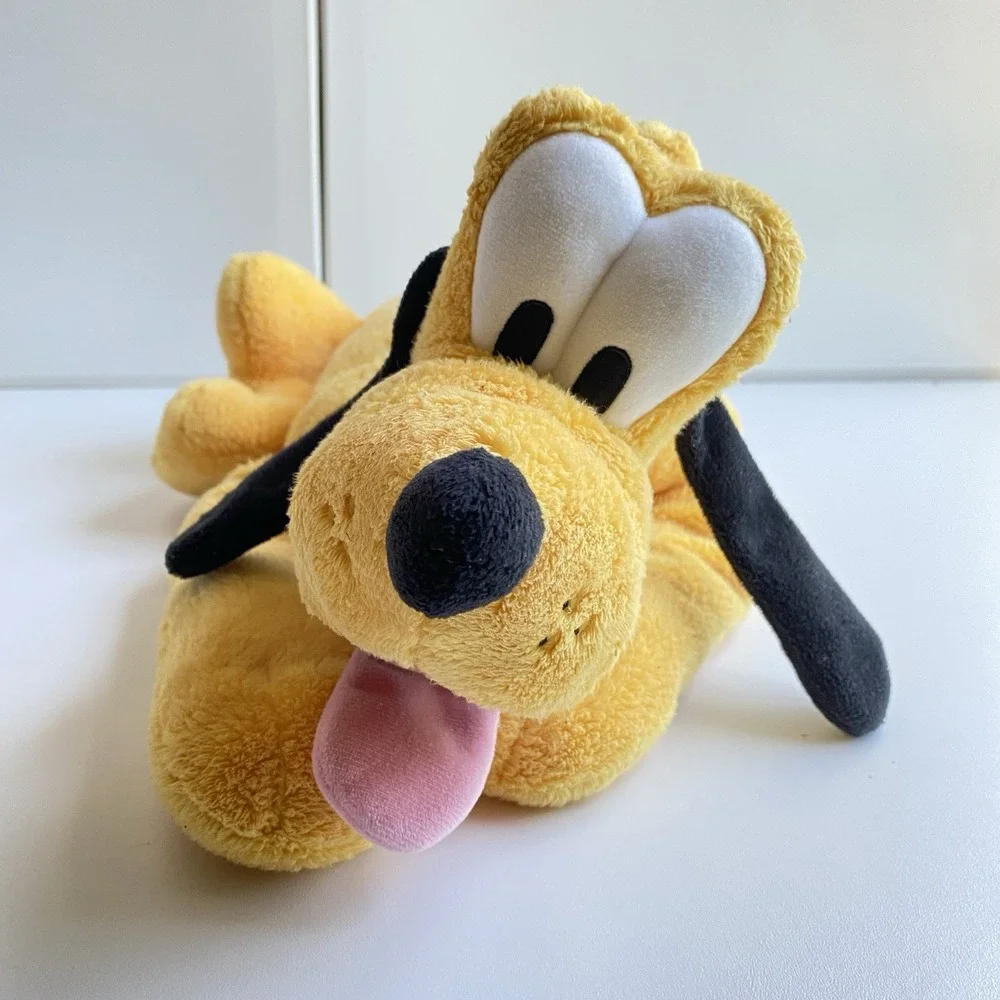 Disney Store PLUTO 16